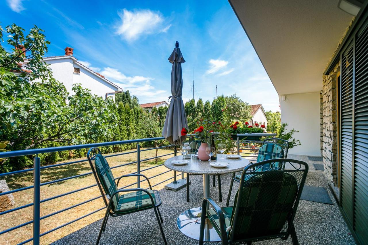 Studios Nada Krk Town Exteriér fotografie