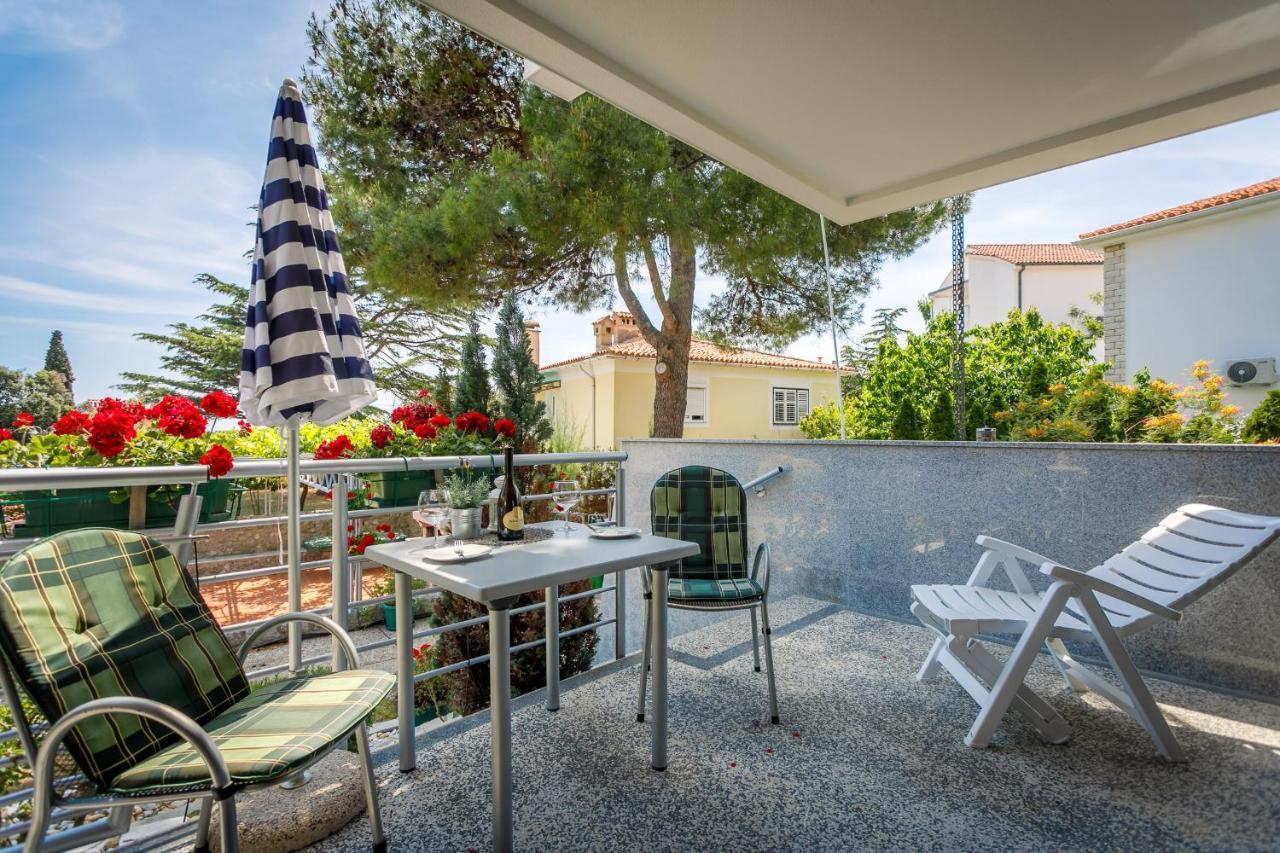 Studios Nada Krk Town Exteriér fotografie